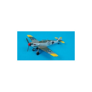 Messerschmitt BF109 E4 Black 13 England battle 1940